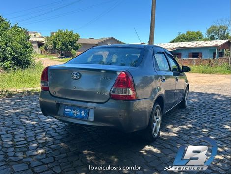 Toyota ETIOS XS  1.3 Flex 16V 5p Mec.