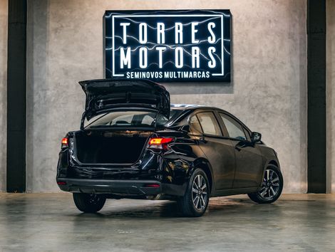 Nissan VERSA Advance 1.6 16V Flex Aut.