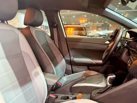 VolksWagen Nivus Highline 1.0 200 TSI Flex Aut.