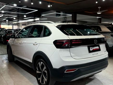 VolksWagen Nivus Highline 1.0 200 TSI Flex Aut.