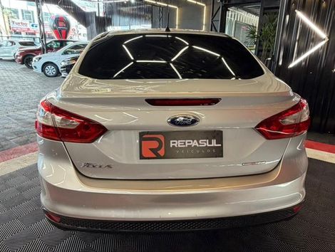 Ford Focus Sedan 2.0 16V/2.0 16V Flex 4p Aut.