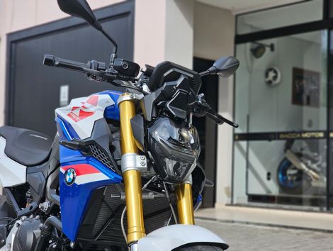 BMW F 900 R Sport Plus