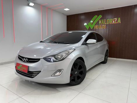 Hyundai Elantra GLS 1.8 16V Aut.