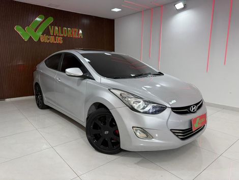 Hyundai Elantra GLS 1.8 16V Aut.