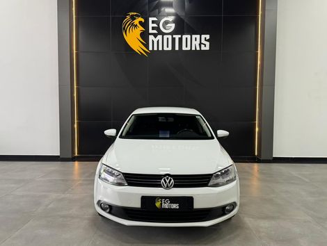 VolksWagen JETTA Comfortline 2.0 T.Flex 8V 4p Tipt.