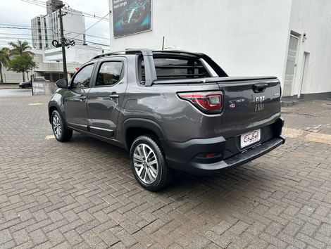 Fiat Strada Volcano 1.3 Flex 8V CD