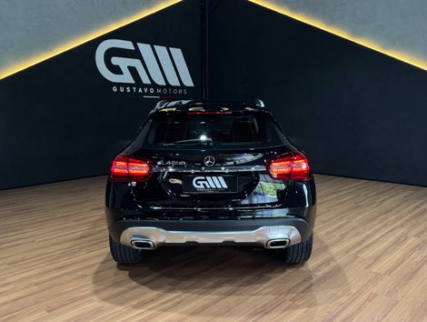 Mercedes GLA 200 Advance 1.6/1.6 TB 16V Flex Aut.