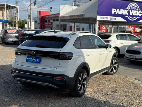 VolksWagen Nivus Highline 1.0 200 TSI Flex Aut.