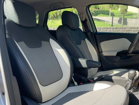 Renault CAPTUR Intense 2.0 16V Flex 5p Aut.