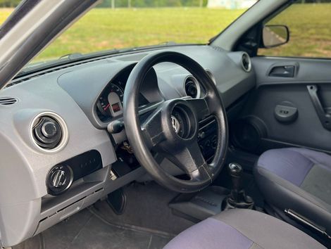 VolksWagen Gol Plus 1.0 Mi Total Flex 4p