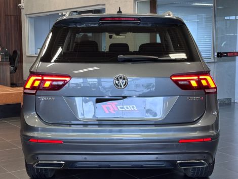 VolksWagen TIGUAN Allspac Comf 250 TSI 1.4 Flex
