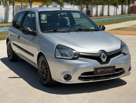 Renault Clio Authentique 1.0 16V (Flex) 2p