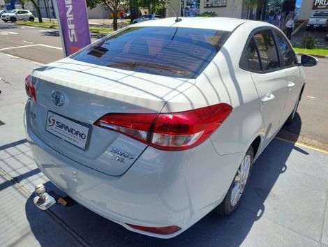 Toyota YARIS XL Sedan 1.5 Flex 16V 4p Mec.