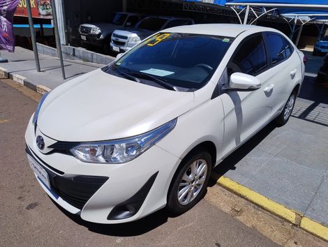 Toyota YARIS XL Sedan 1.5 Flex 16V 4p Mec.