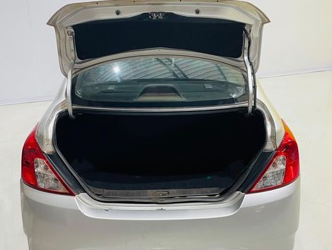 Nissan VERSA SV 1.6 16V FlexStart 4p Mec.