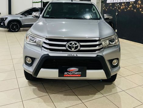 Toyota Hilux CD SRX 4x4 2.8 TDI 16V Diesel Aut.