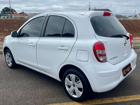 Nissan MARCH S 1.0 16V Flex Fuel 5p