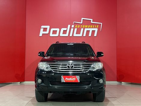 Toyota Hilux SW4 SR 4x2 2.7/ 2.7 Flex 16V Aut.