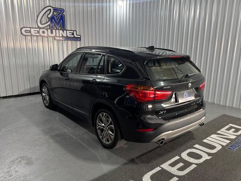 BMW X1 SDRIVE 20i X-Line 2.0 TB Active Flex