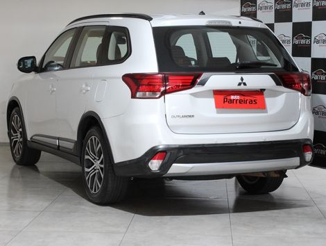 Mitsubishi OUTLANDER 2.0 16V 160cv Aut.