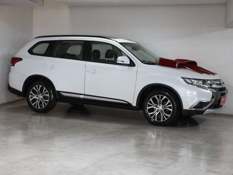 Mitsubishi OUTLANDER 2.0 16V 160cv Aut.