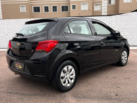 Chevrolet ONIX HATCH LT 1.0 8V FlexPower 5p Mec.