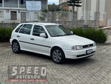 VolksWagen Gol GL 1.8 Mi 2p e 4p