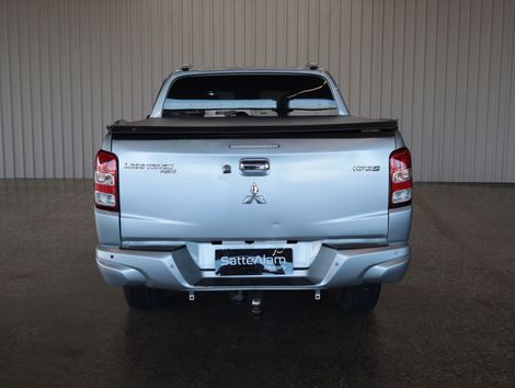 Mitsubishi L200 Triton Sport HPE-S 2.4 CD Dies. Aut