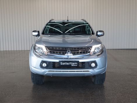 Mitsubishi L200 Triton Sport HPE-S 2.4 CD Dies. Aut