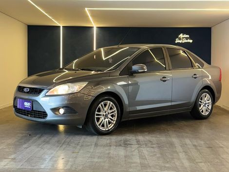 Ford Focus Sedan 2.0 16V/2.0 16V Flex 4p Aut.