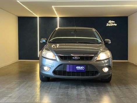 Ford Focus Sedan 2.0 16V/2.0 16V Flex 4p Aut.