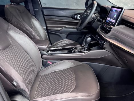 Jeep Commander Overland T270 1.3 TB Flex Aut.