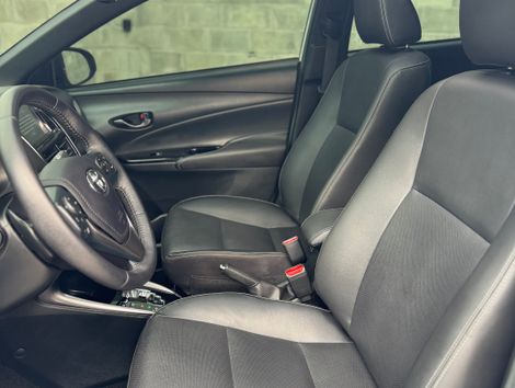 Toyota YARIS XLS 1.5 Flex 16V 5p Aut.