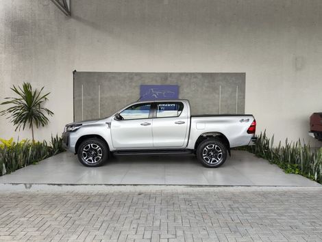 Toyota Hilux CD SRV 4x4 2.8 TDI Diesel Aut.