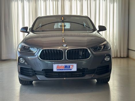 BMW X2 SDRIVE 18i 1.5 ActiveFlex 136cv Aut.
