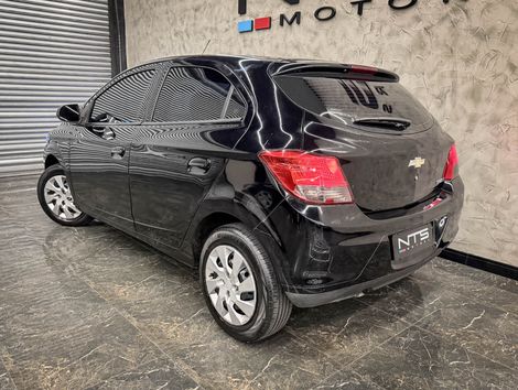 Chevrolet ONIX HATCH LT 1.0 8V FlexPower 5p Mec.