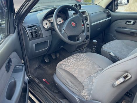 Fiat Strada Adventure1.8/ 1.8 LOCKER Flex CD