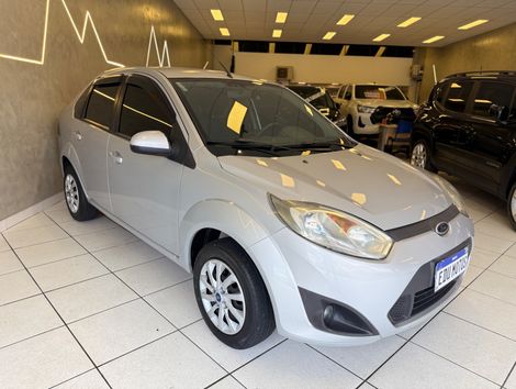 Ford Fiesta Sedan SE 1.6 8V Flex 4p