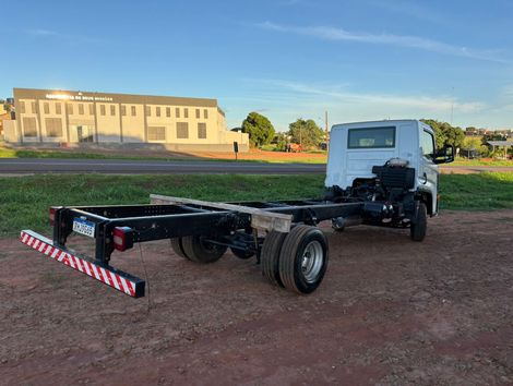 VOLKSWAGEN 11-180 Delivery 2p (diesel)(E5)