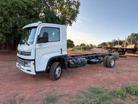 VOLKSWAGEN 11-180 Delivery 2p (diesel)(E5)