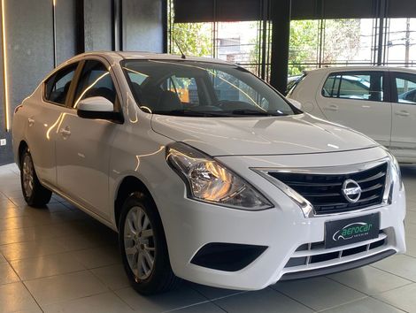 Nissan VERSA SV 1.6 16V FlexStart 4p Aut.