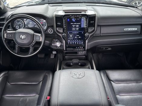 RAM 1500 REBEL 5.7 HEMI CD V8 4x4 Aut.