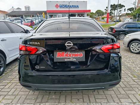 Nissan VERSA Sense 1.6 16V Flex Aut.