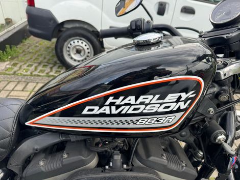 Harley XL 883 R