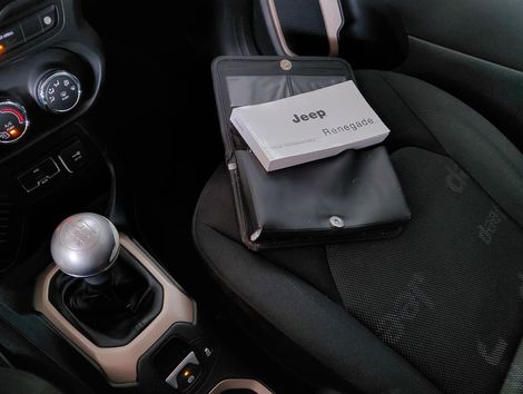 Jeep Renegade Sport 1.8 4x2 Flex 16V Mec.