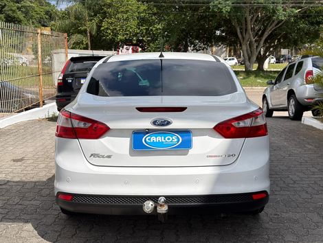 Ford Focus 2.0 16V/SE/SE Plus Flex 5p Aut.