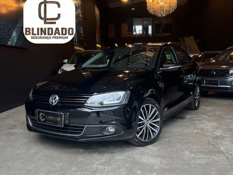 VolksWagen JETTA Highline 2.0 TSI 16V 4p Tiptronic