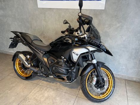 BMW R 1300 GS Triple Black