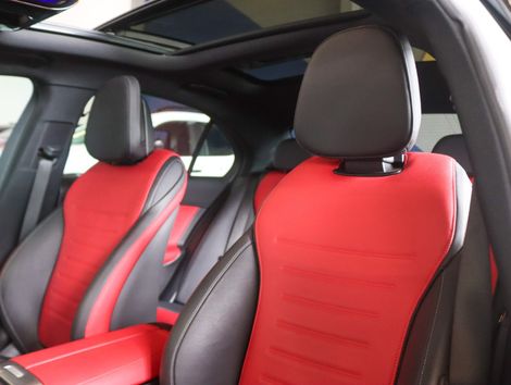 Mercedes C-300 AMG Line 2.0 TB Aut. (Híbrido)