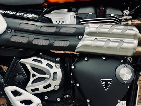 TRIUMPH SCRAMBLER 1200 XE